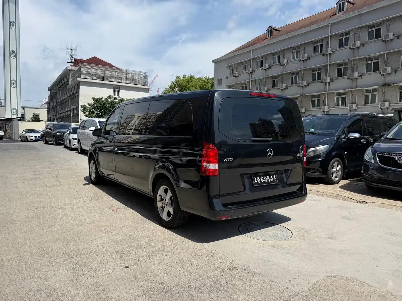 Vito 2020 2.0T Elite Edition 9-seater — миниатюра 7