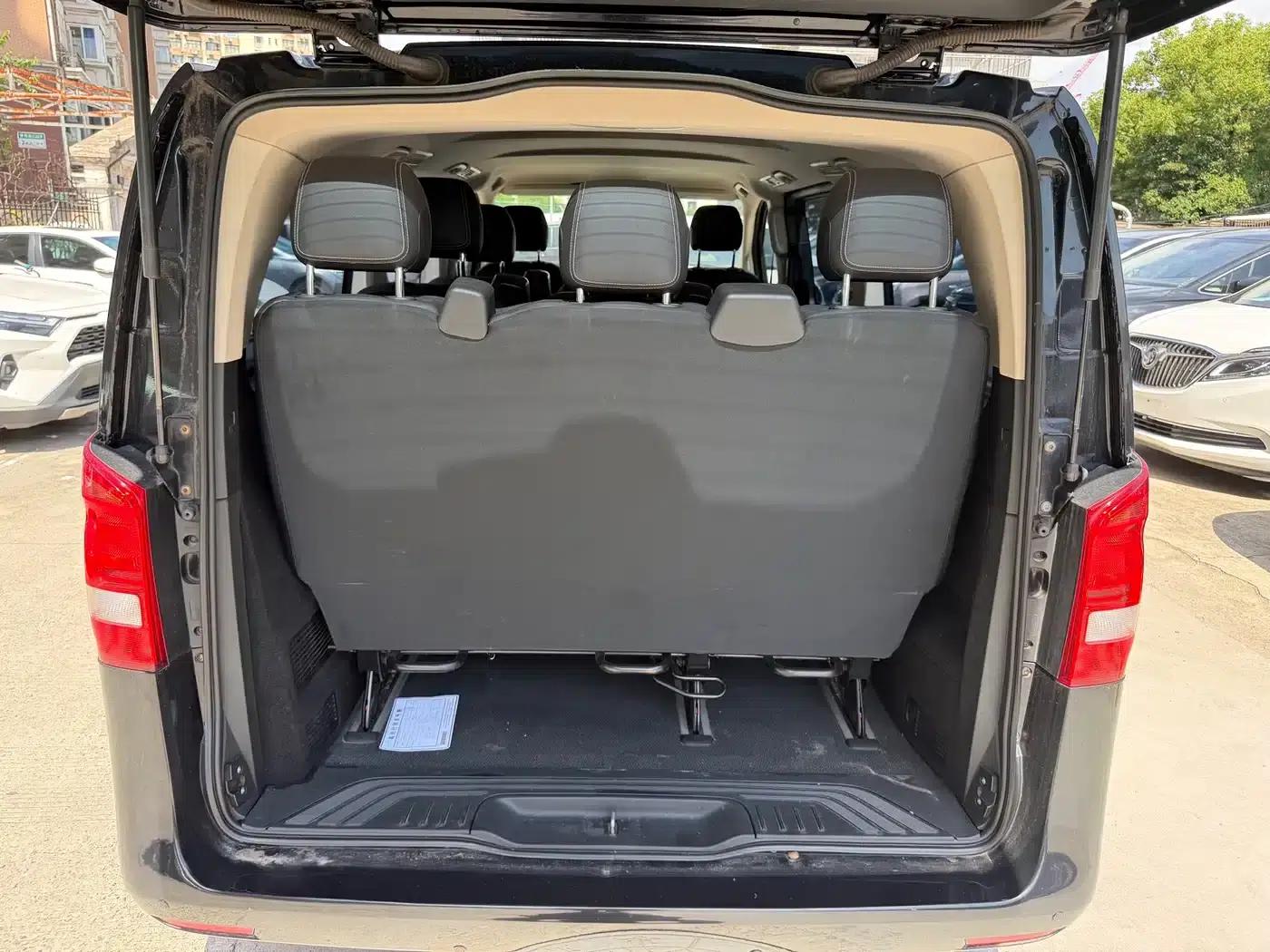 Vito 2020 2.0T Elite Edition 9-seater — миниатюра 10