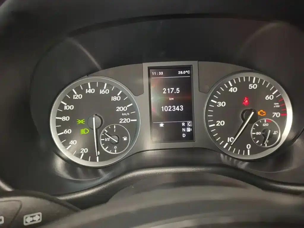 2016 Vito 2.0T Business Edition — миниатюра 12