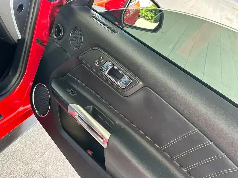2016 Mustang 2.3T Performance Edition — миниатюра 6