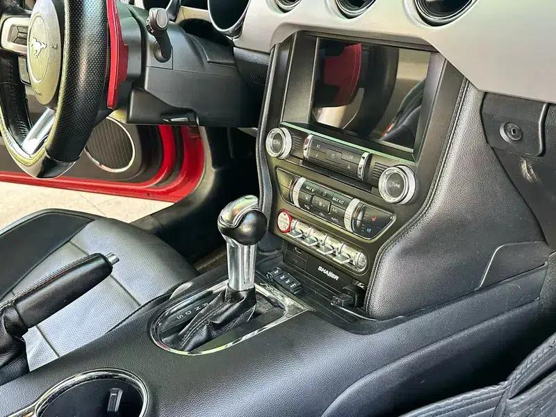 2016 Mustang 2.3T Performance Edition — миниатюра 9