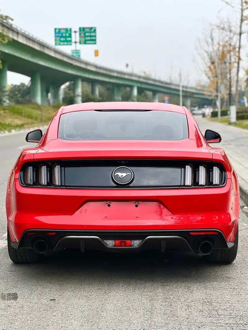 2016 Mustang 2.3T Performance Edition — миниатюра 5