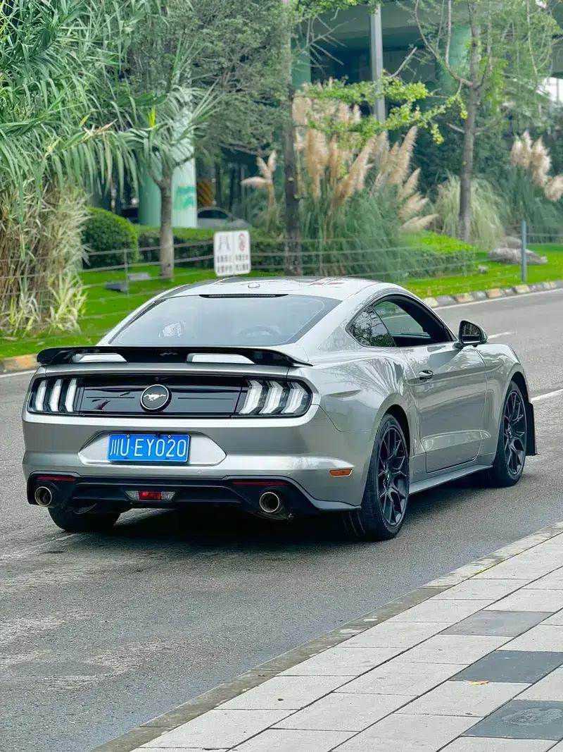 2020 Mustang 2.3T EcoBoost — миниатюра 5