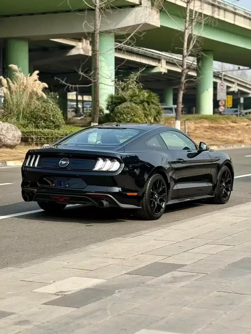 2020 Mustang 2.3T EcoBoost — миниатюра 6
