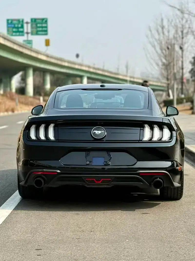2020 Mustang 2.3T EcoBoost — миниатюра 8