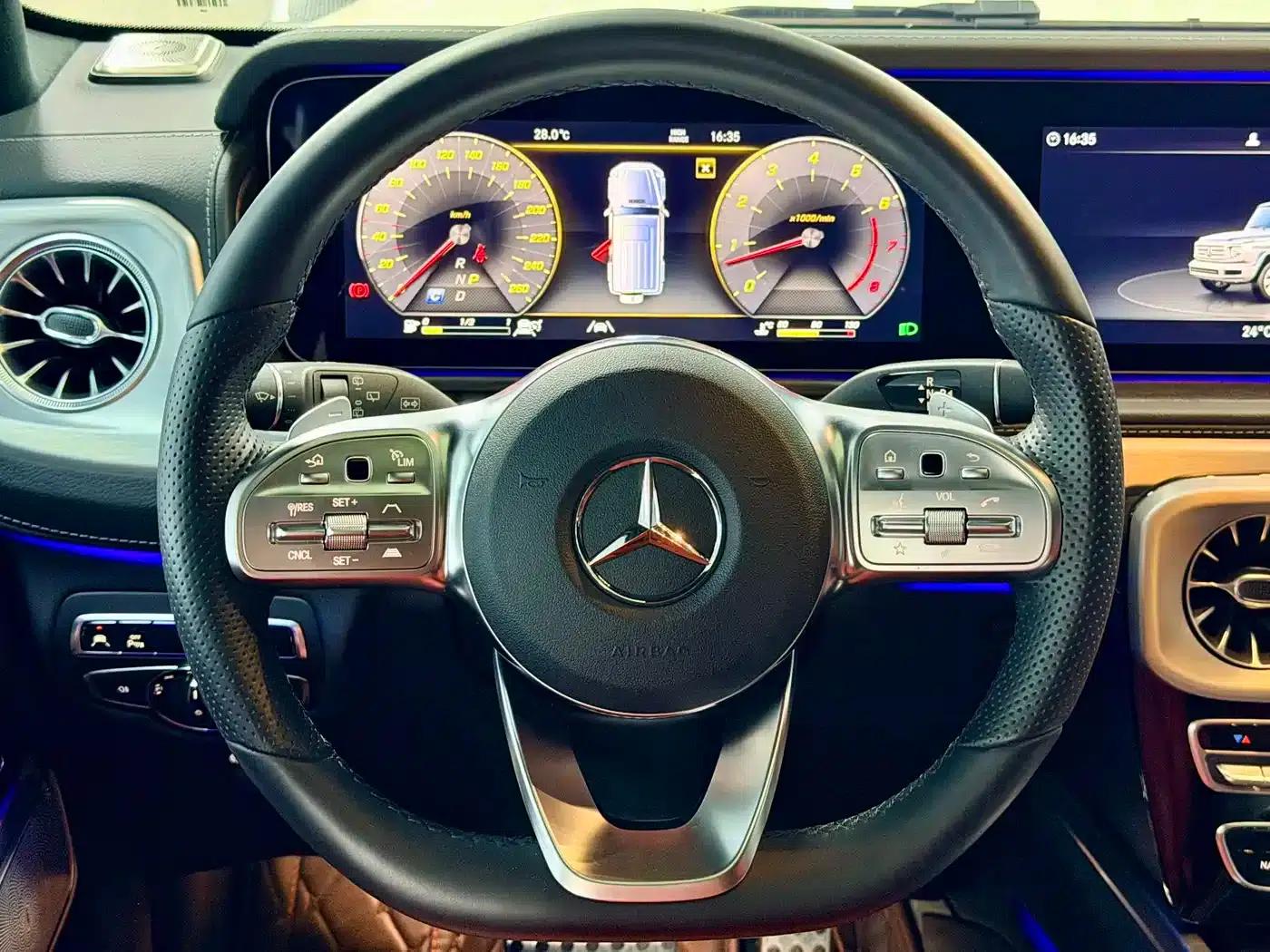 2024 Mercedes-Benz G-Class G 500 — миниатюра 9