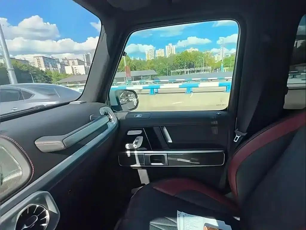 2023 Mercedes-Benz G-Class G 500 — миниатюра 4
