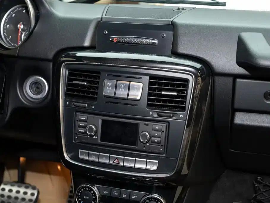 2017 Mercedes-Benz G-Class G 350 d — миниатюра 13