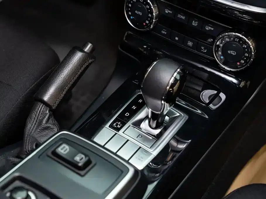 2017 Mercedes-Benz G-Class G 350 d — миниатюра 15
