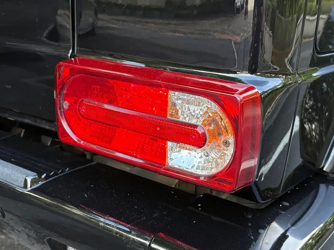 2017 Mercedes-Benz G-Class G 500 — миниатюра 21
