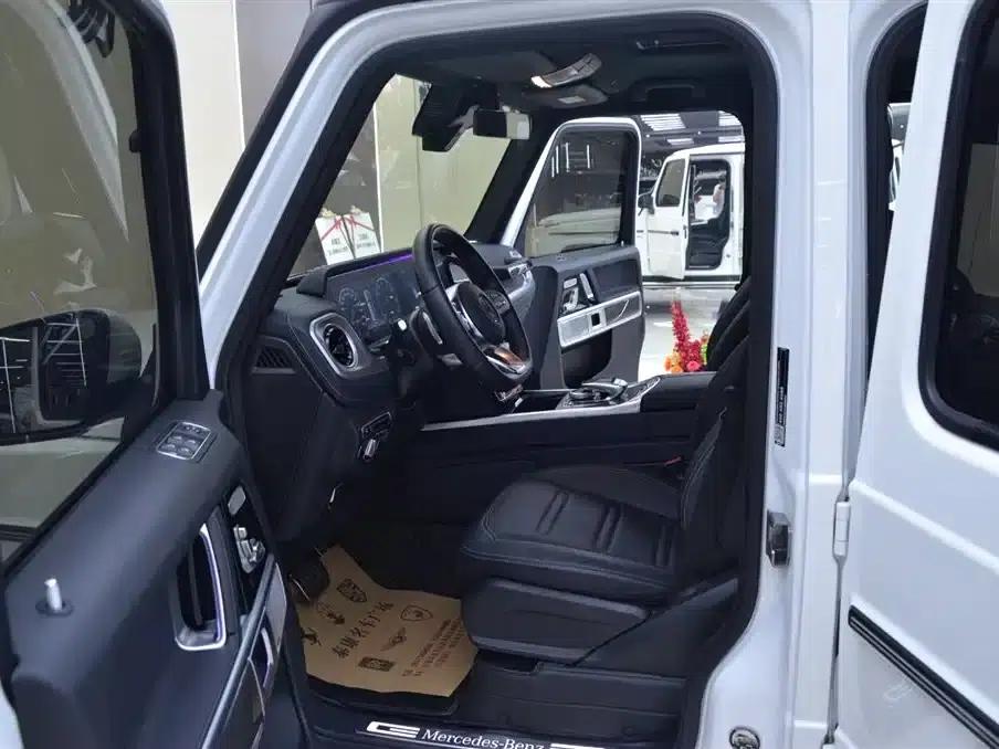 2023 Mercedes-Benz G-Class G 350 — миниатюра 4