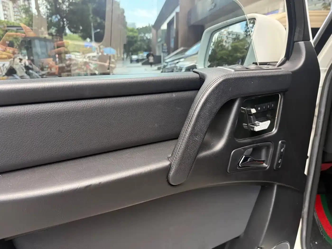 2017 Mercedes-Benz G-Class G 350 d — миниатюра 6