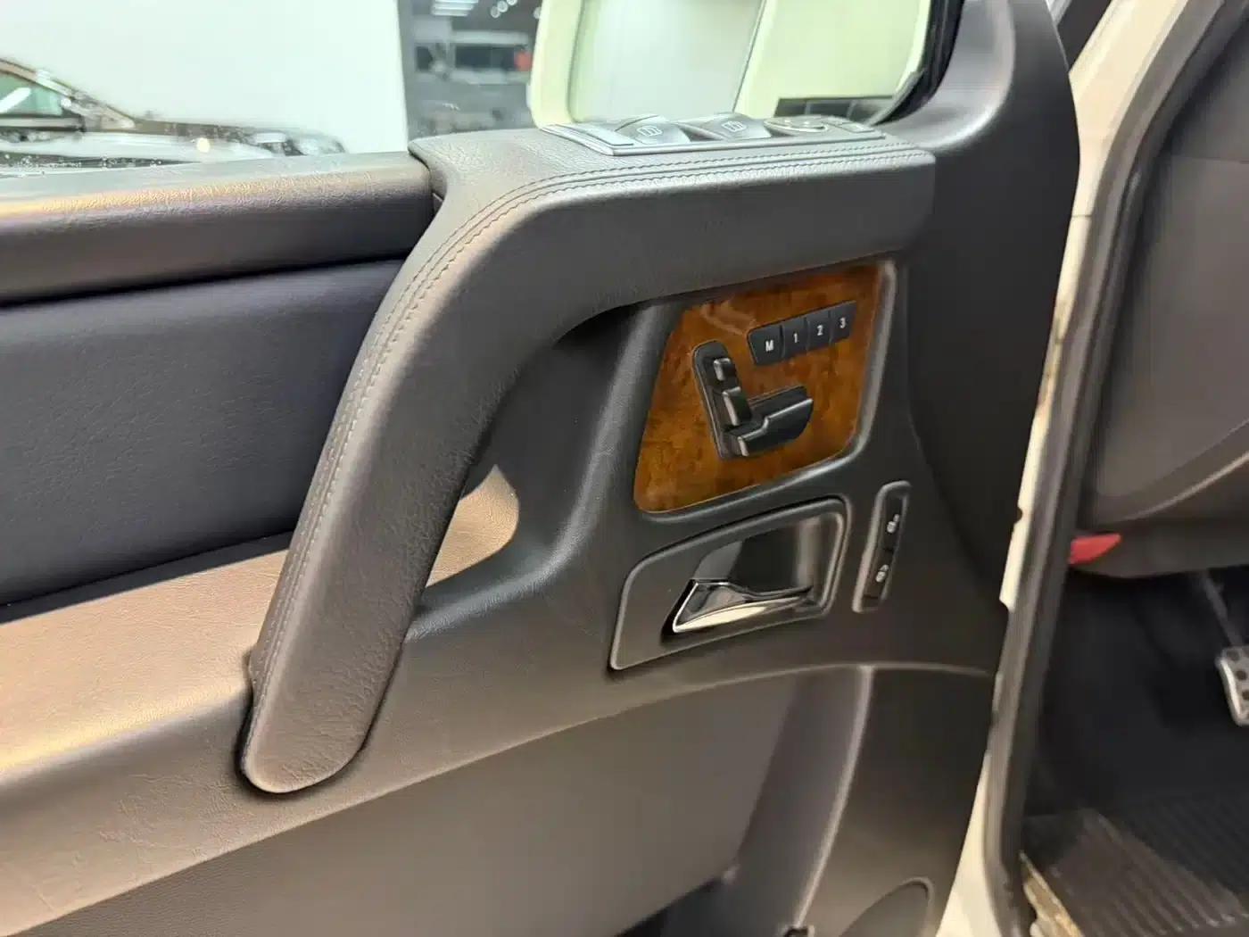 2013 Mercedes-Benz G-Class G 500 — миниатюра 13