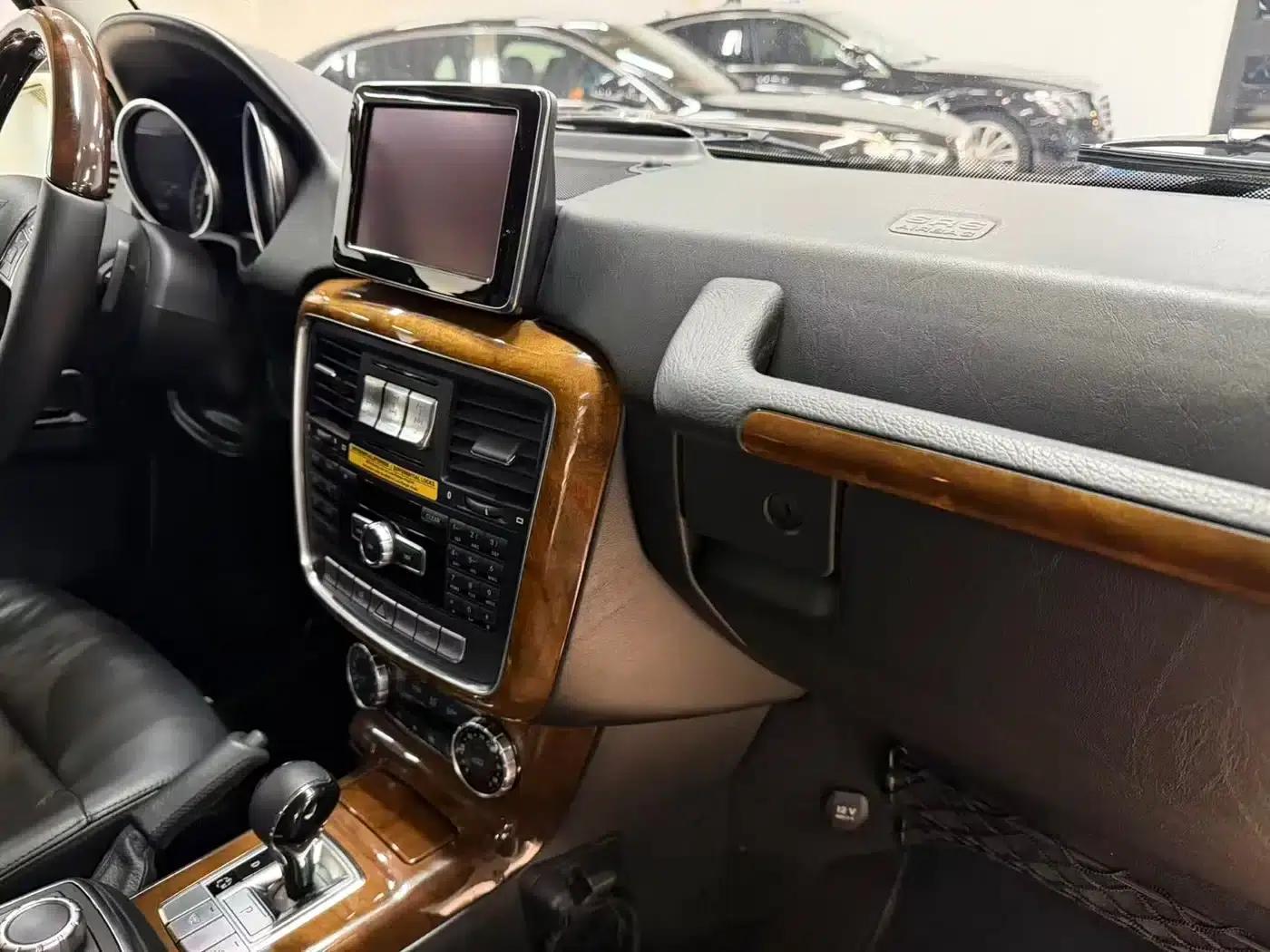 2013 Mercedes-Benz G-Class G 500 — миниатюра 16