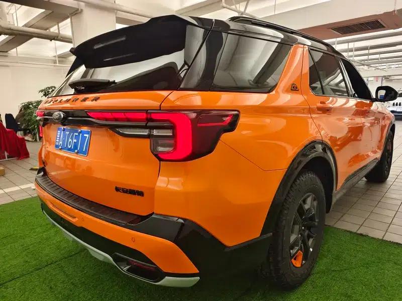 Explorer 2024 2.3T EcoBoost AWD Kunlun Pinnacle Edition 7-Seater — миниатюра 5