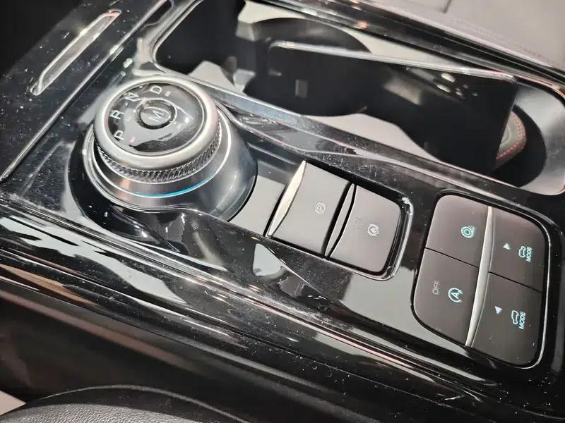 2020 Ford Explorer EcoBoost 285 Rear-Wheel Drive Fashion Edition 6-Seater — миниатюра 14