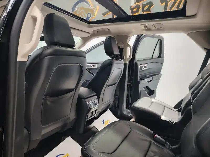 2020 Ford Explorer EcoBoost 285 Rear-Wheel Drive Fashion Edition 6-Seater — миниатюра 20