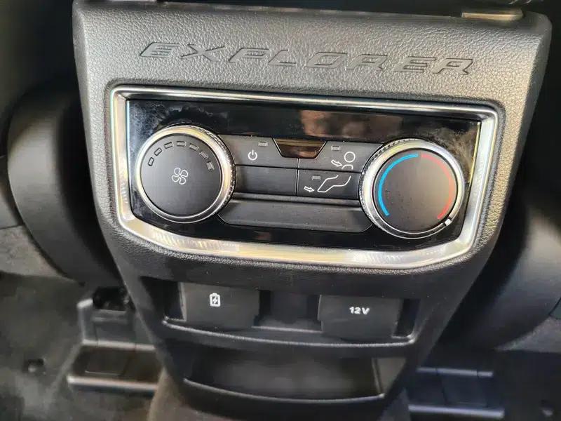 2020 Ford Explorer EcoBoost 285 Rear-Wheel Drive Fashion Edition 6-Seater — миниатюра 9