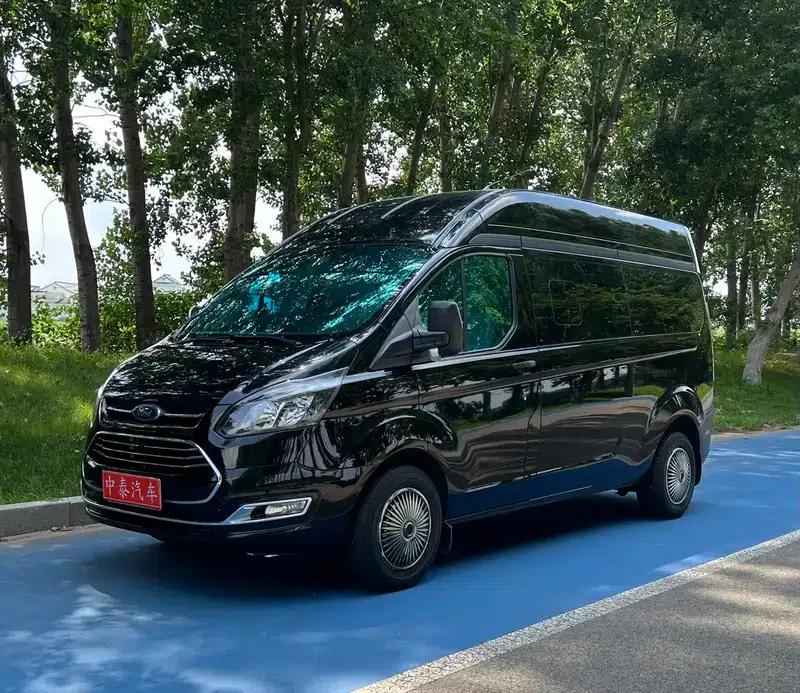 Ford Transit 2021 2.0T Gasoline Automatic Premium Commercial/Vehicle Type, Mid-Wheelbase, Mid-Roof, 7-Seater, China VI Emission Standard — миниатюра 1