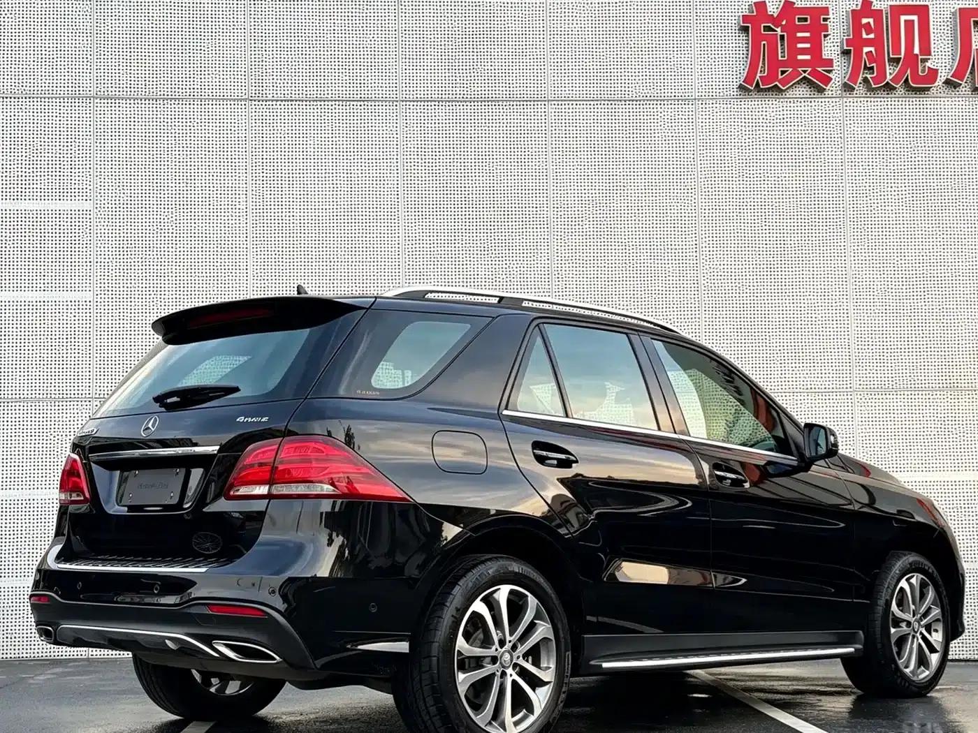 Imported Mercedes-Benz GLE 2017 GLE 320 4MATIC Dynamic — миниатюра 6