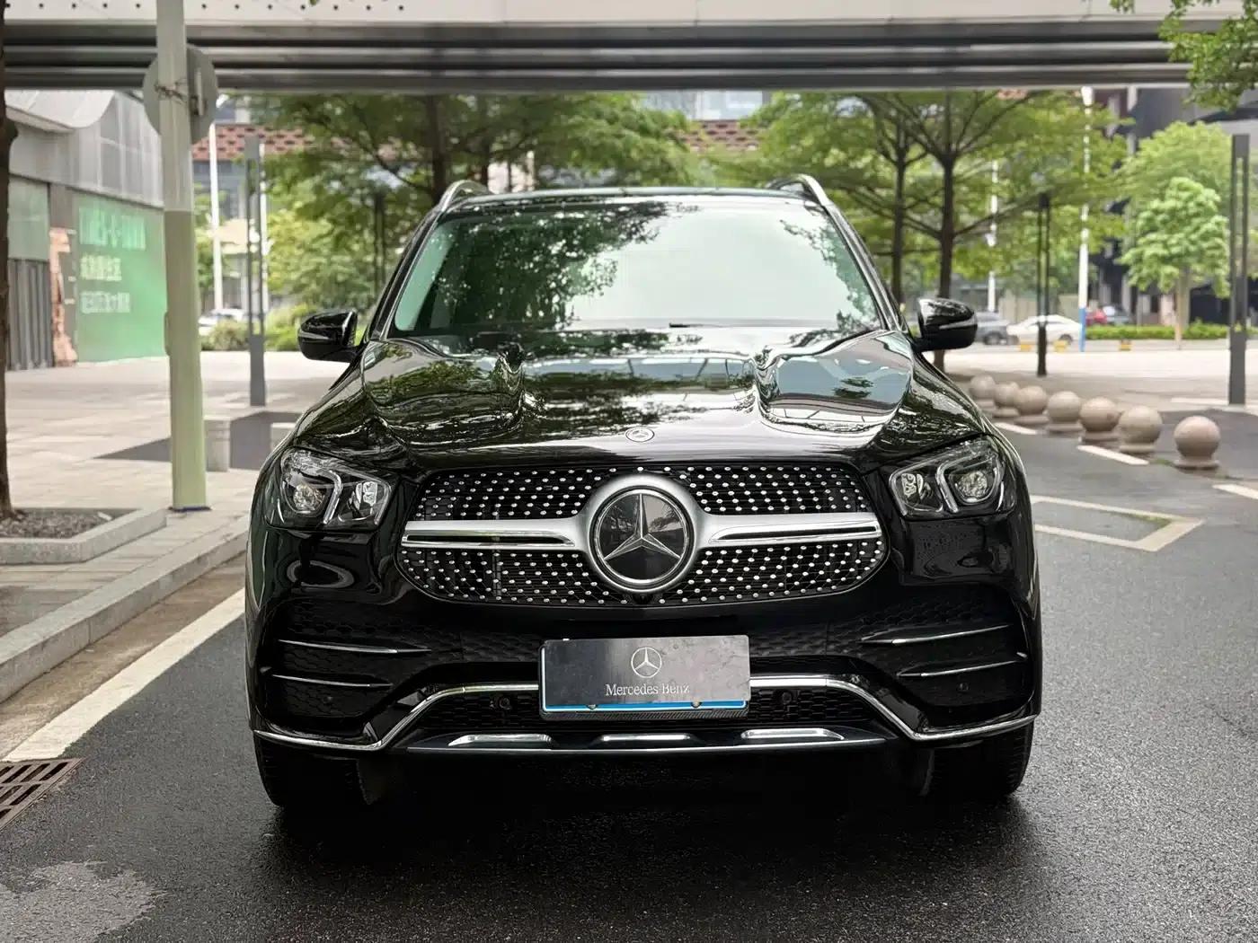 Imported Mercedes-Benz GLE 2020 Facelift GLE 350 4MATIC Fashion Special Edition — миниатюра 2