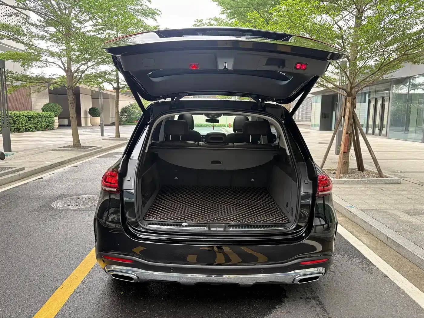 Imported Mercedes-Benz GLE 2020 Facelift GLE 350 4MATIC Fashion Special Edition — миниатюра 24