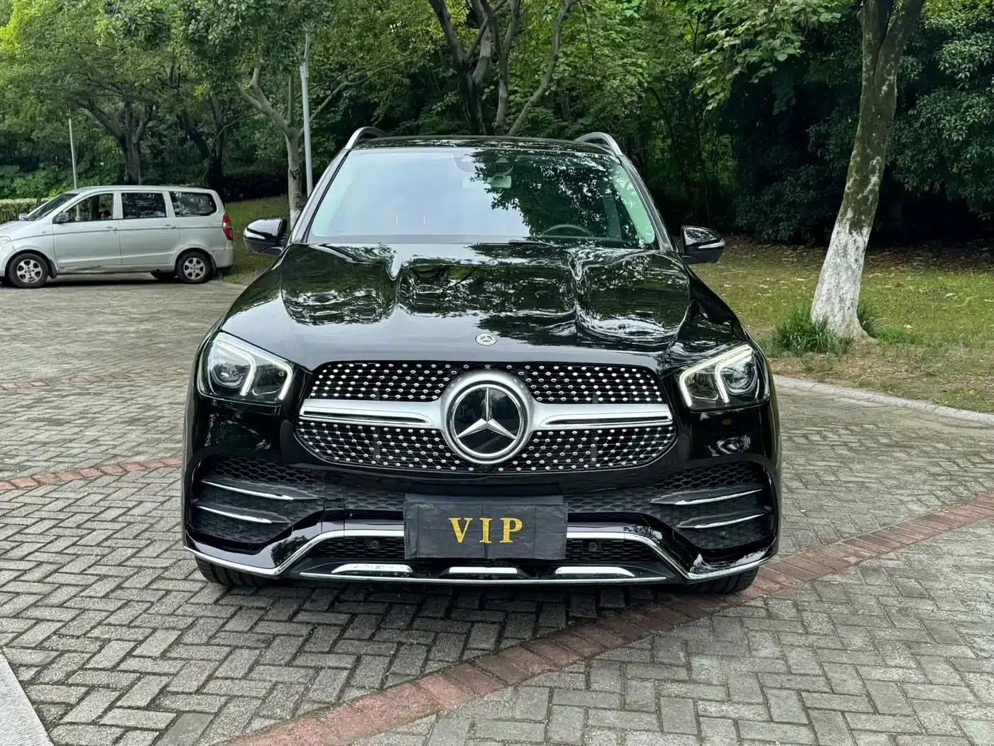 Imported Mercedes-Benz GLE 2020 Facelift GLE 450 4MATIC Fashion Model — миниатюра 1
