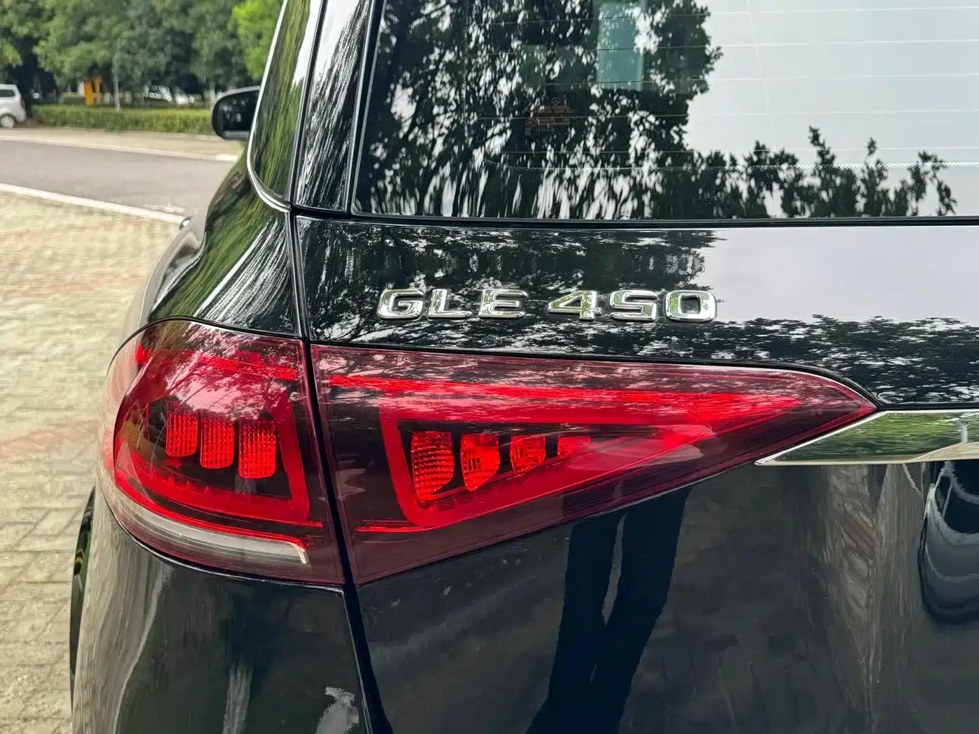 Imported Mercedes-Benz GLE 2020 Facelift GLE 450 4MATIC Fashion Model — миниатюра 17