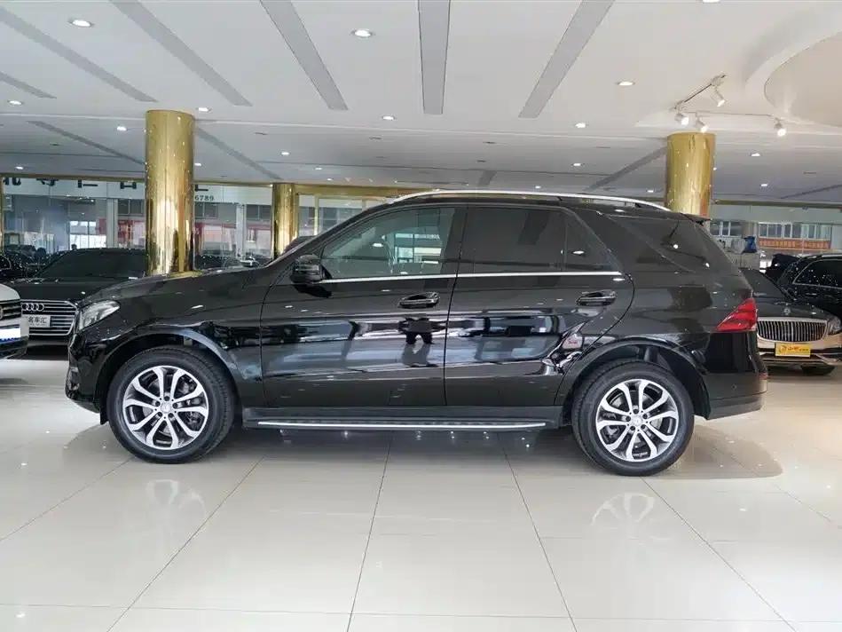 Imported Mercedes-Benz GLE 2017 GLE 400 4MATIC — миниатюра 14