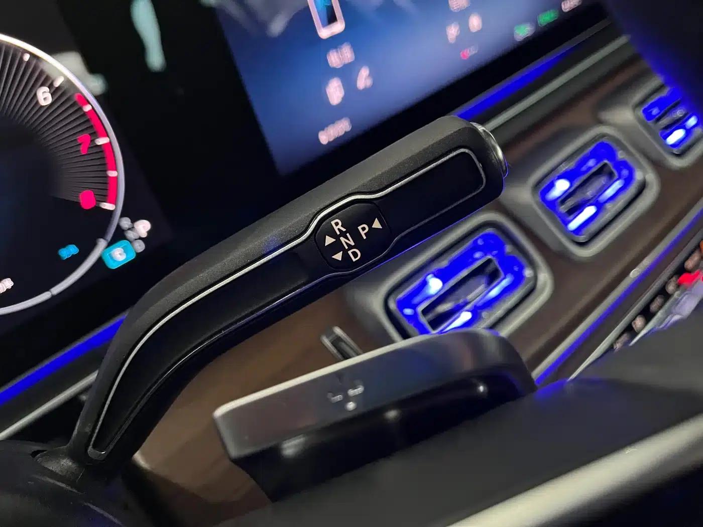 Imported Mercedes-Benz GLE 2024 GLE 450 4MATIC Fashion Model — миниатюра 20