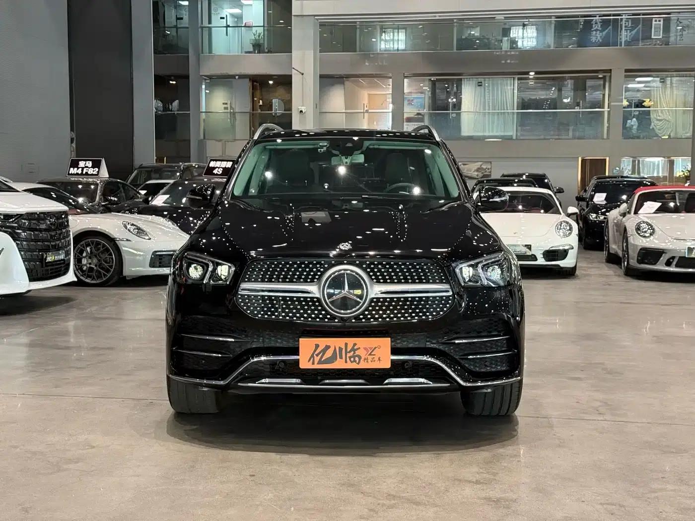 Imported Mercedes-Benz GLE 2020 GLE 350 4MATIC Fashion Model — миниатюра 2