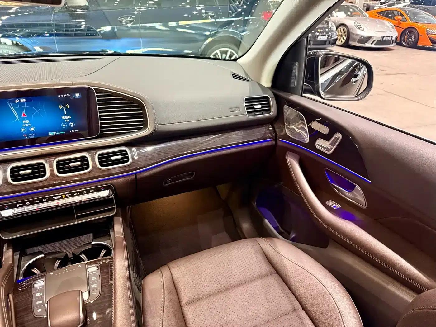Imported Mercedes-Benz GLE 2020 GLE 350 4MATIC Fashion Model — миниатюра 12