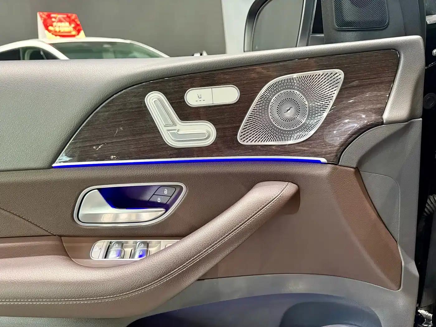 Imported Mercedes-Benz GLE 2020 GLE 350 4MATIC Fashion Model — миниатюра 8