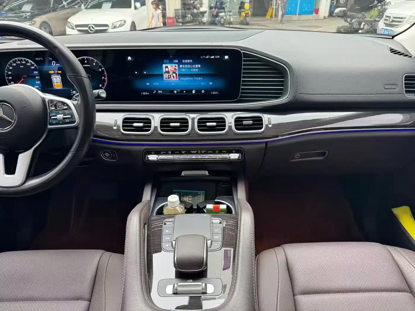 Imported Mercedes-Benz GLE 2021 GLE 350 4MATIC Fashion Model — миниатюра 15