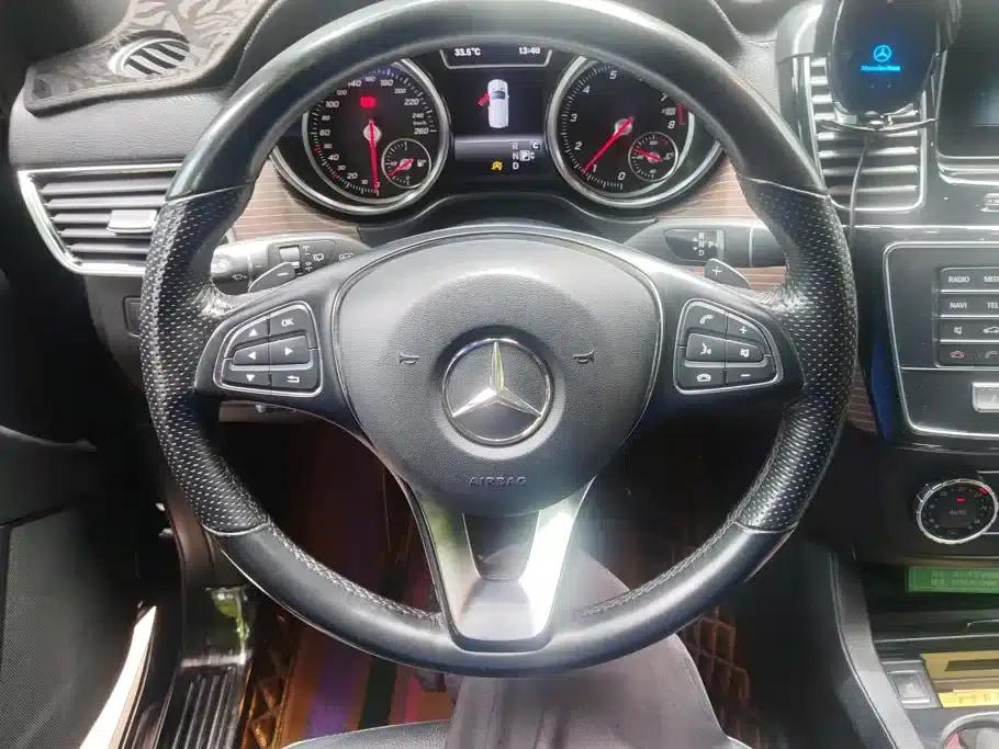 Imported Mercedes-Benz GLE 2018 GLE 320 4MATIC Luxury Edition — миниатюра 15