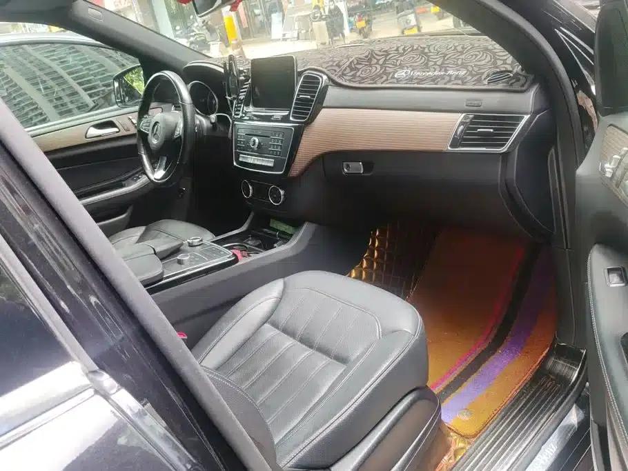 Imported Mercedes-Benz GLE 2018 GLE 320 4MATIC Luxury Edition — миниатюра 8
