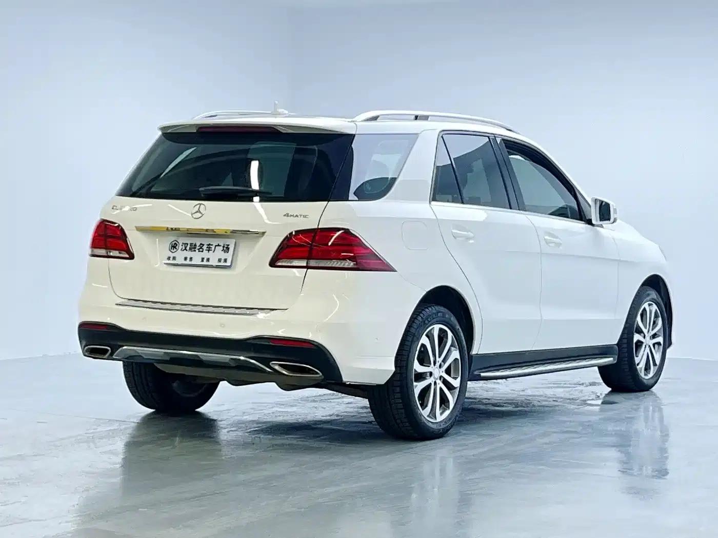 Imported Mercedes-Benz GLE 2016 GLE 320 4MATIC Luxury — миниатюра 5