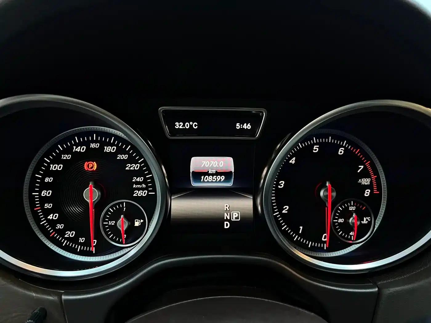 Imported Mercedes-Benz GLE 2016 GLE 320 4MATIC Luxury — миниатюра 8