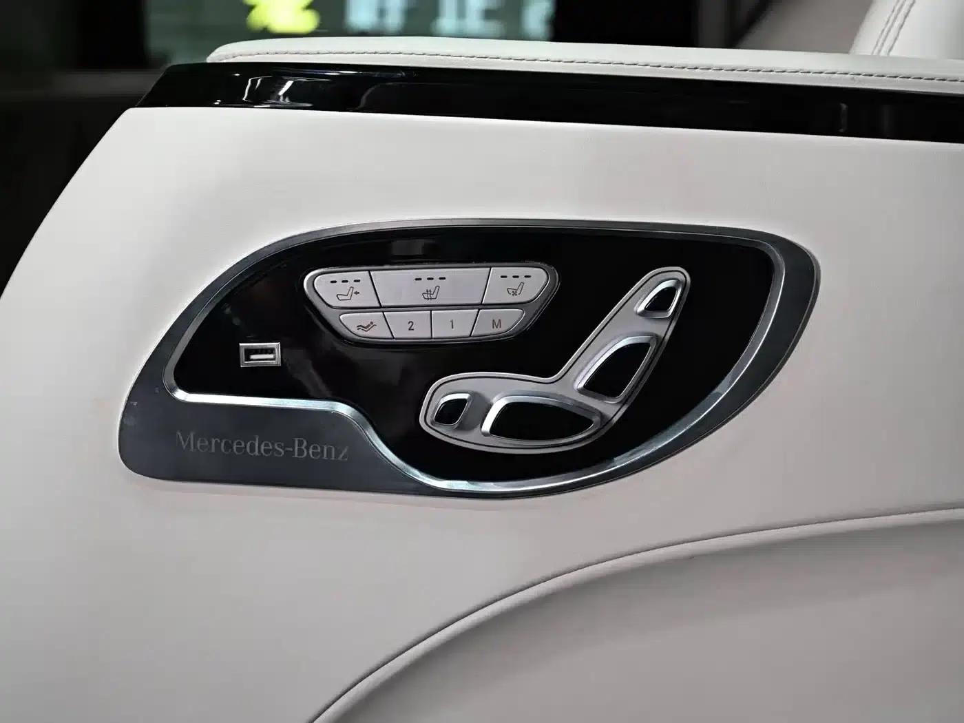 Mercedes-Benz V-Class 2018 V 260 L Premium Extended Edition (China VI Emission Standard) — миниатюра 17