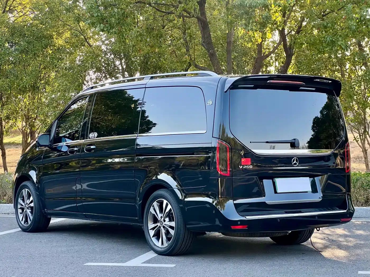 Mercedes-Benz V-Class 2018 V 260 Navigator Edition (China VI Emission Standard) — миниатюра 5