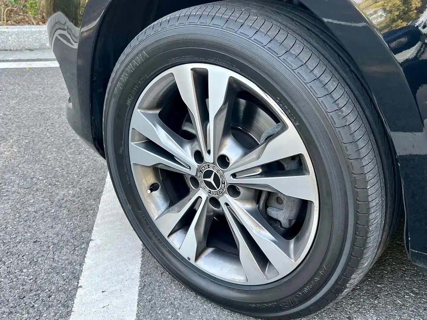 Mercedes-Benz V-Class 2018 V 260 Navigator Edition (China VI Emission Standard) — миниатюра 6