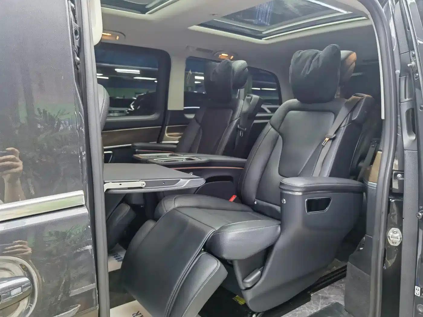 Mercedes-Benz V-Class 2020 V 260 L Long Wheelbase Luxury Edition — миниатюра 10