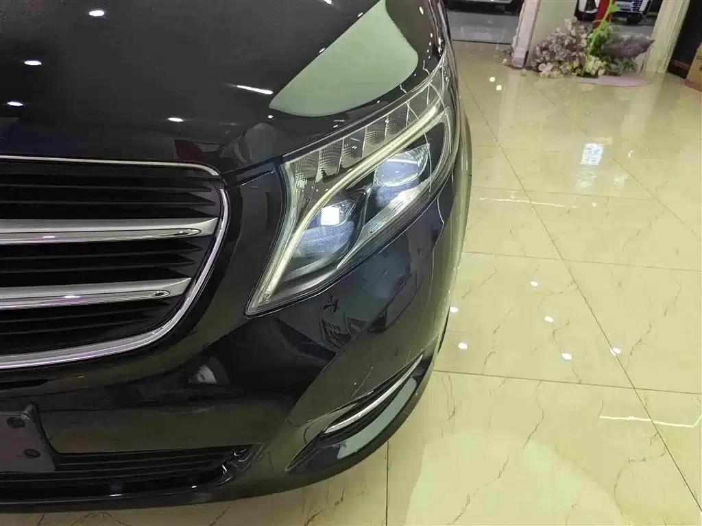 Mercedes-Benz V-Class 2018 V 260 Premium Edition (China VI Emission Standard) — миниатюра 9