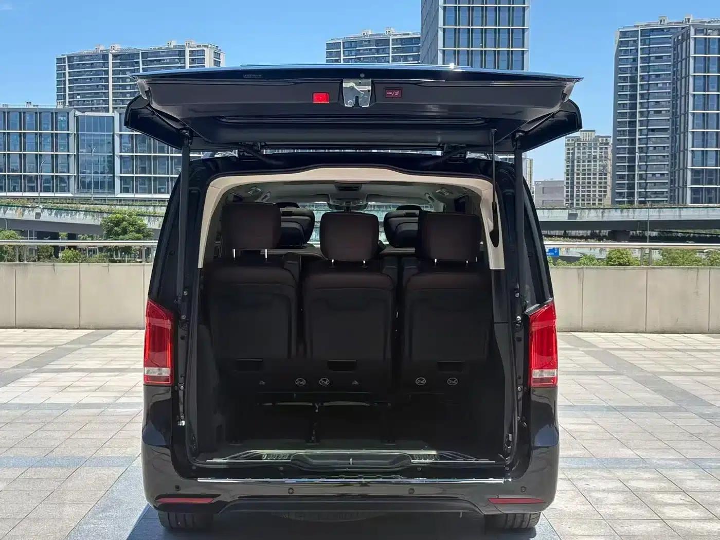 Mercedes-Benz V-Class 2021 V 260 L Long Wheelbase Luxury Edition — миниатюра 12