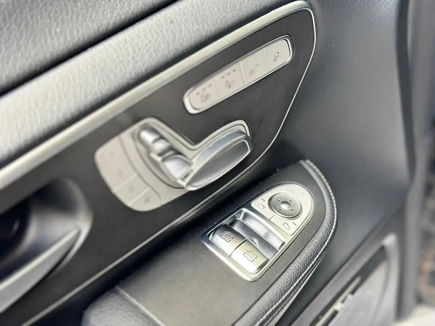 Mercedes-Benz V-Class 2021 V 260 L Long Wheelbase Luxury Edition — миниатюра 8