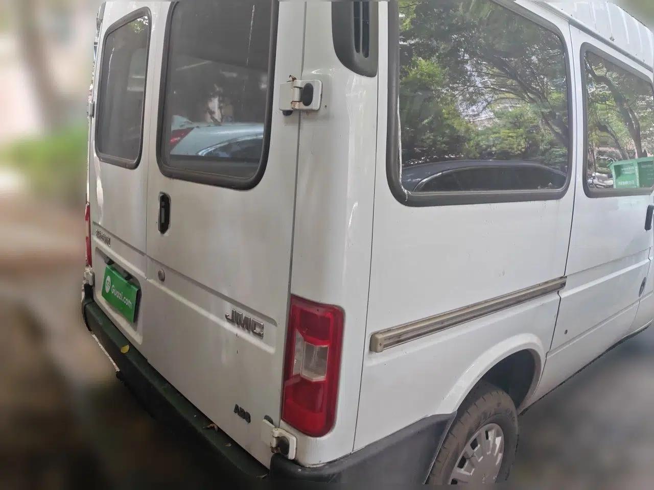 JMC Transit 2017 2.8T Commercial Version Short Wheelbase Mid-Roof 6/7/8-Seater JX493 — миниатюра 5