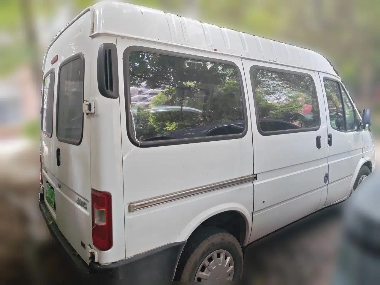 JMC Transit 2017 2.8T Commercial Version Short Wheelbase Mid-Roof 6/7/8-Seater JX493 — миниатюра 6