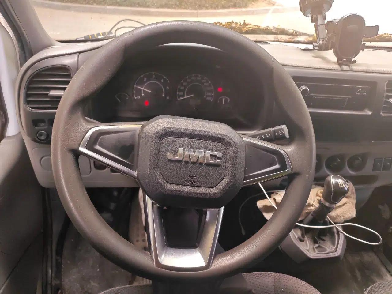 JMC Transit 2017 2.8T Commercial Version Short Wheelbase Mid-Roof 6/7/8-Seater JX493 — миниатюра 10