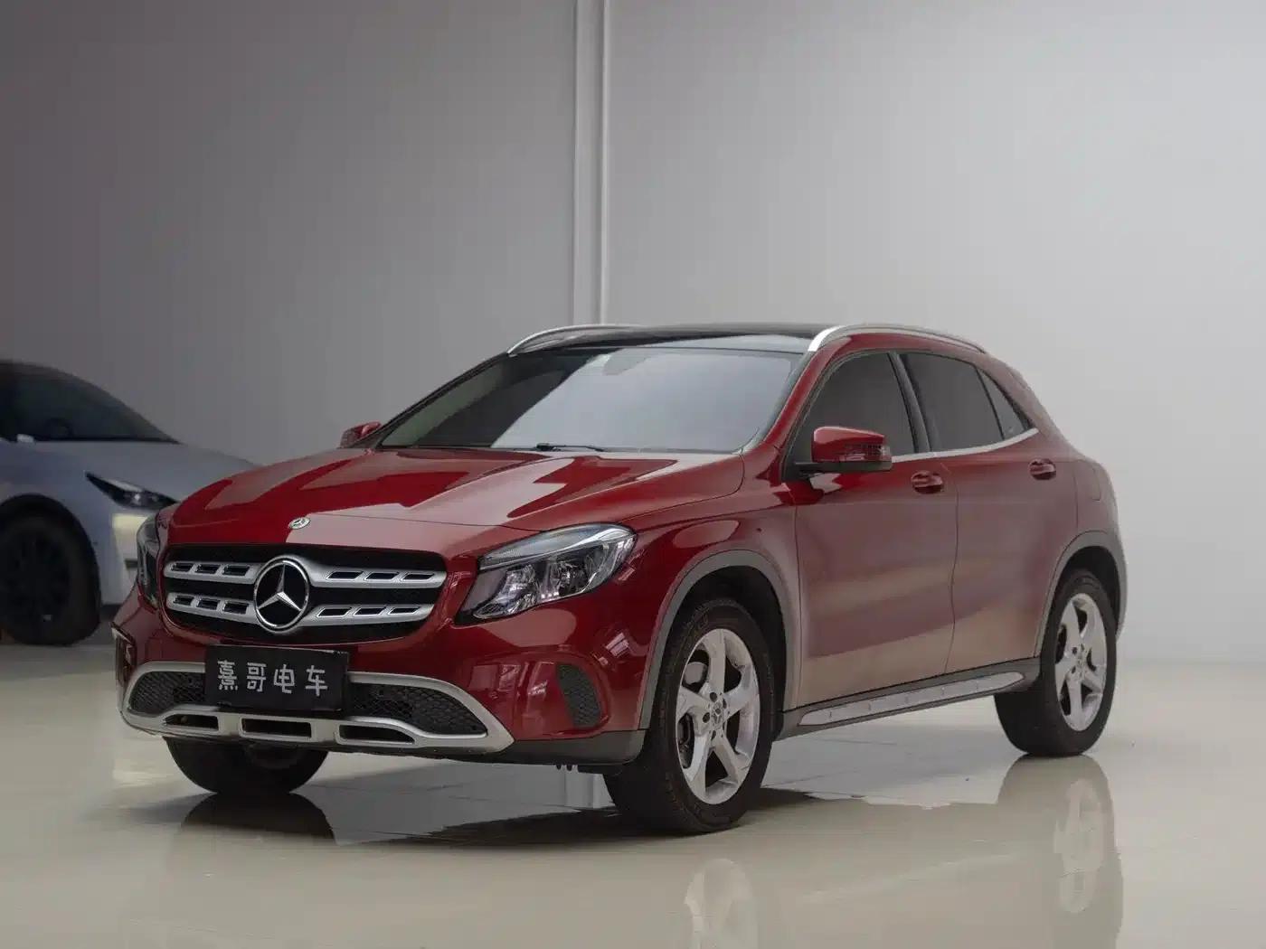 2018 Mercedes-Benz GLA 200 Dynamic — миниатюра 1