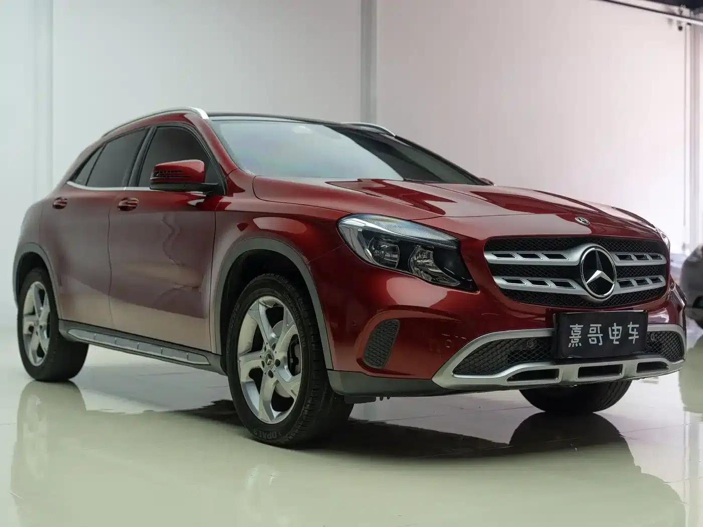 2018 Mercedes-Benz GLA 200 Dynamic — миниатюра 3